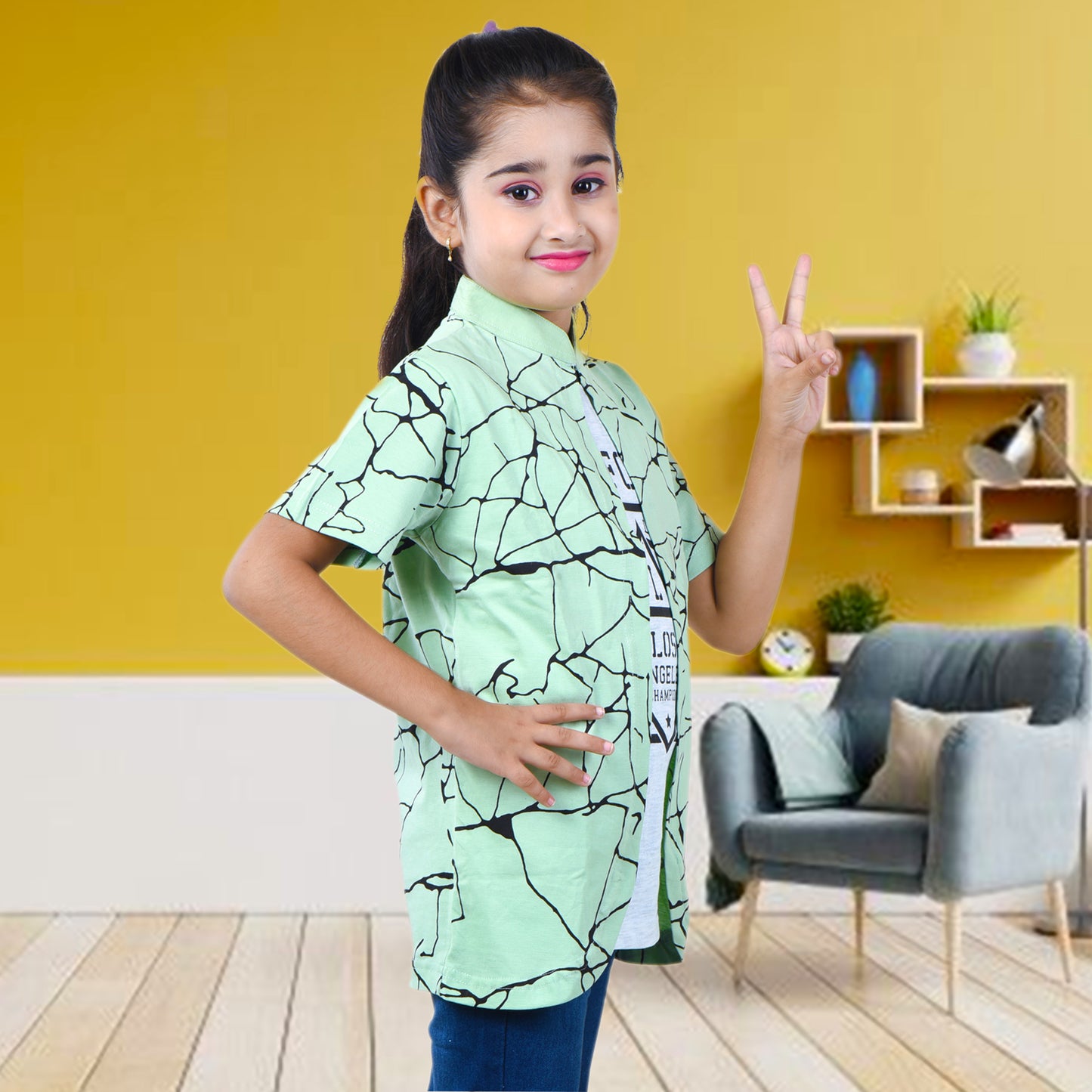 Pista Green /Printed Half Sleeves Pure Cotton Girls T-shirt Attached with Shrug image 2