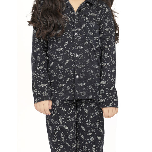 Jam & Sugar Girls Cotton Graphic Printed Full Sleeves Nightsuit - Navy Blue