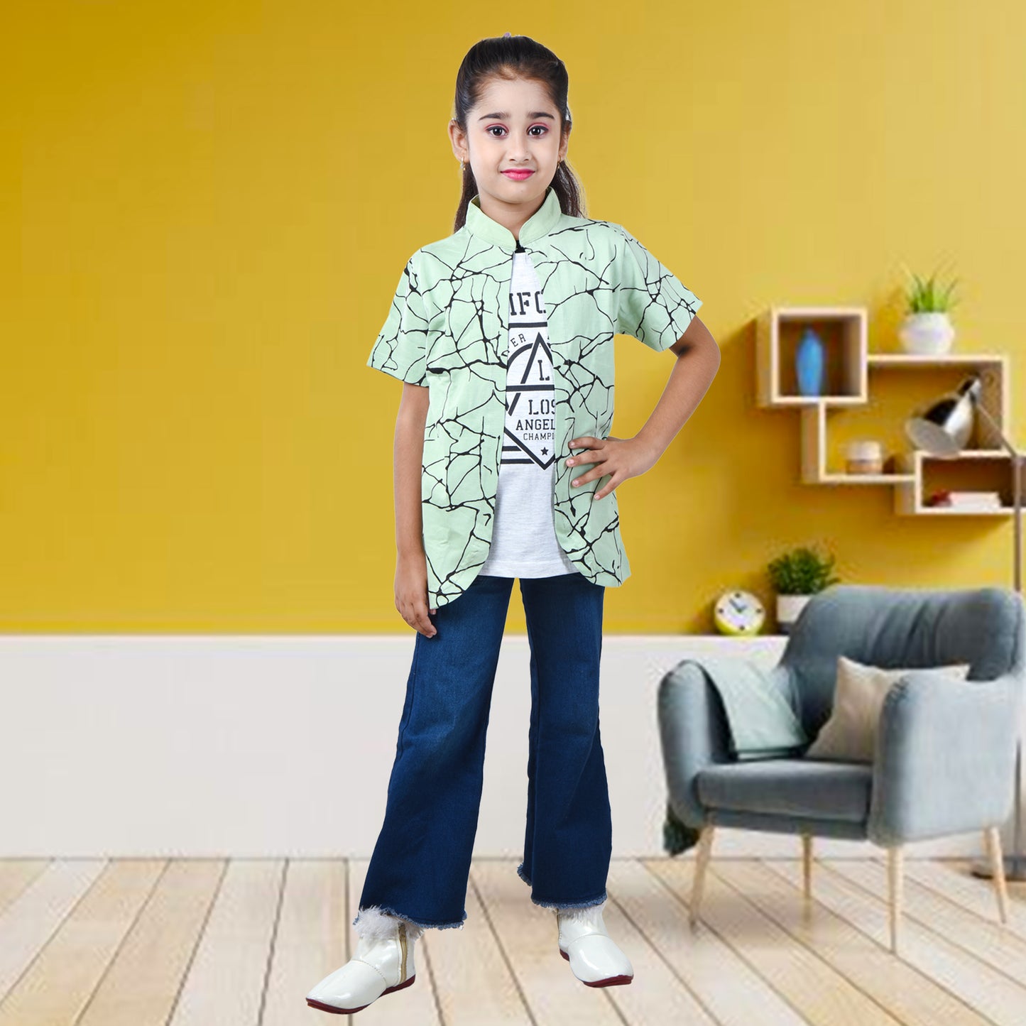 Pista Green /Printed Half Sleeves Pure Cotton Girls T-shirt Attached with Shrug image 3