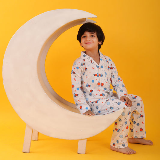 Hosiery White / Rocket Printed Full Sleeves Cotton kids Night Suit Set image 2